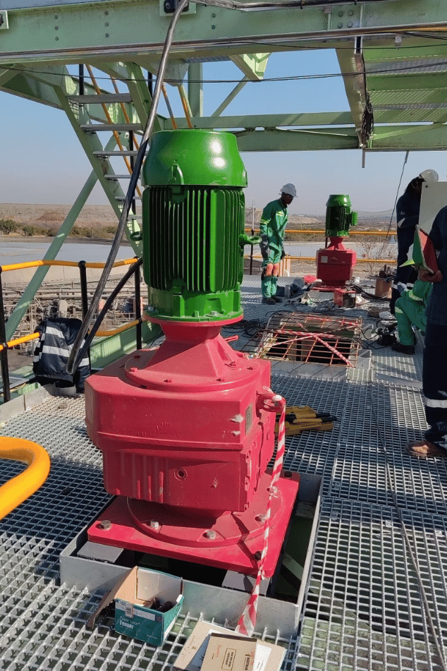 mosotho-plantproject-image-motors-gearboxes